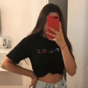 Meet your Posher, Chloe